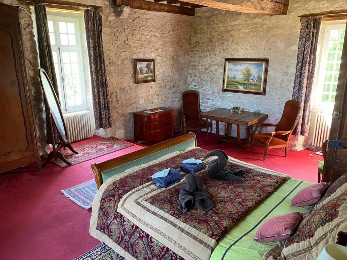 Chateau De Montrame Soisy-Bouy Bilik gambar