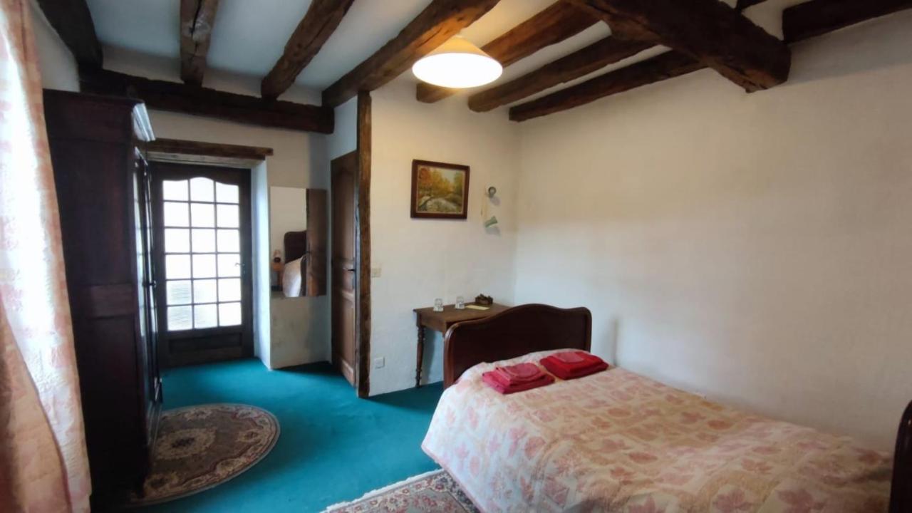 Chateau De Montrame Soisy-Bouy Bilik gambar