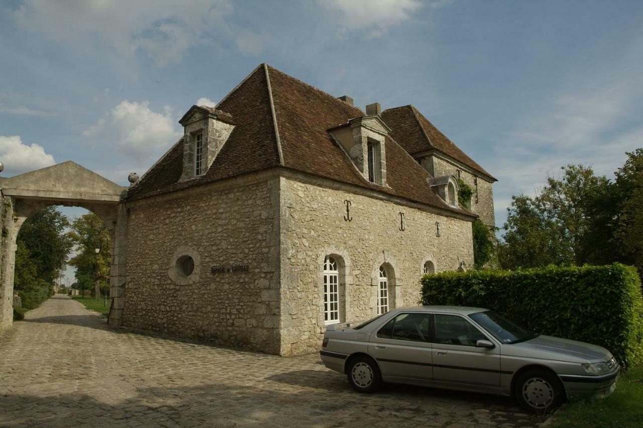 Chateau De Montrame Soisy-Bouy Luaran gambar